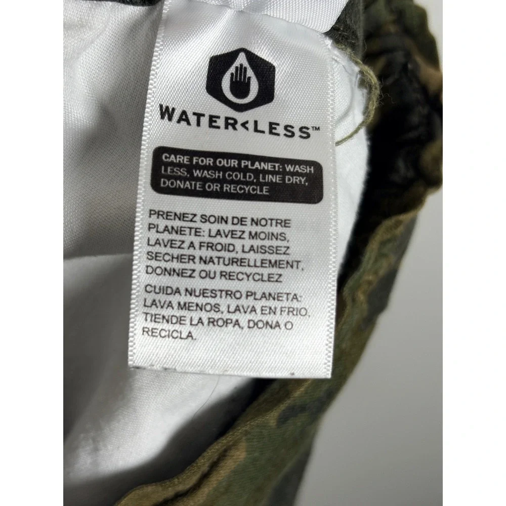 Levi's Joggers Men's Medium Green Camo Good Cropped Drawstring‎ A1953-0002